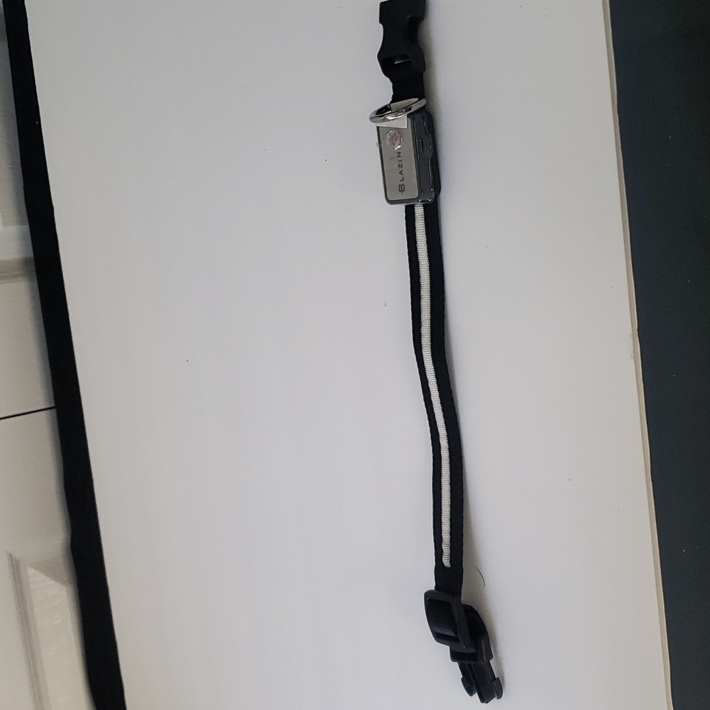 🤯3/$12 Blazin LED Dog Collar Black & White New Size Small